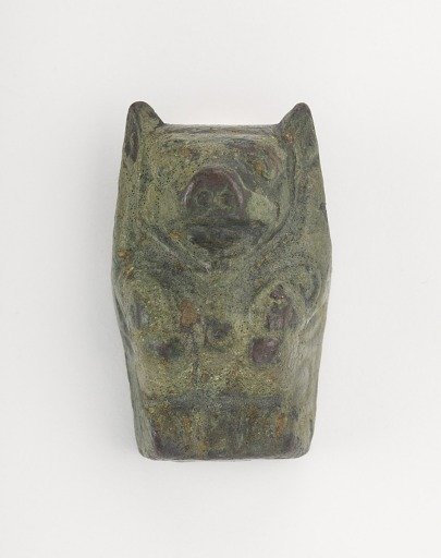Support in the form of a bear