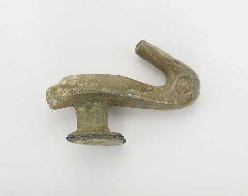 Garment hook (<em>daigou</em>)