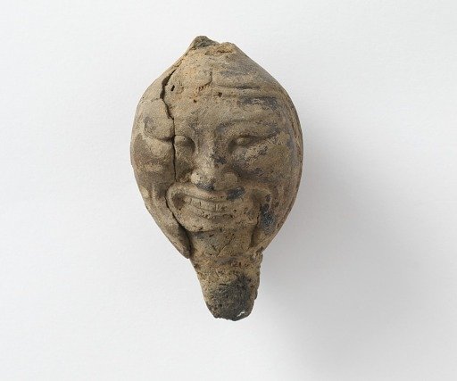 Inner cast or model for a comic mask in the round