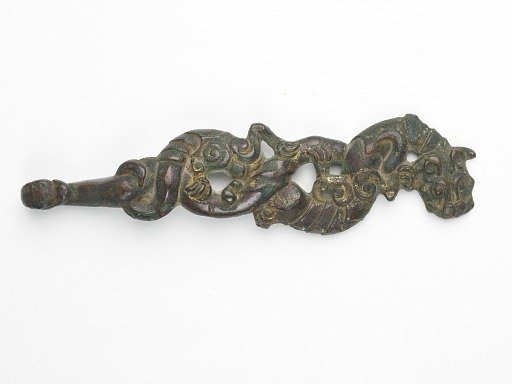 Garment hook (<em>daigou</em>)