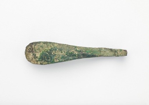 Garment hook (<em>daigou</em>)