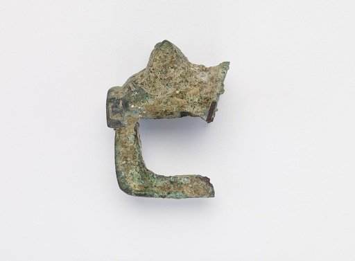 Fragment of a ritual vessel handle in the form of an animal head