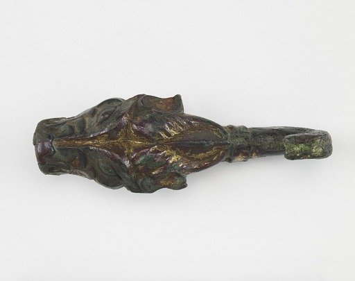 Garment hook (<em>daigou</em>)