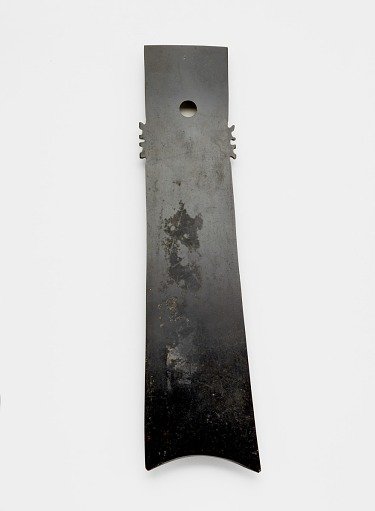 Forked blade (<em>zhang</em> 璋)