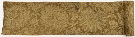 Brocade hanging, silk. Four repairs
