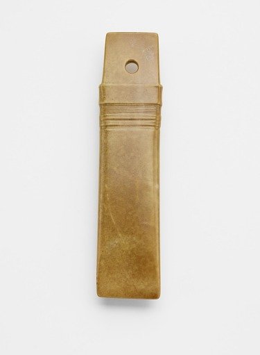 Straight chisel (<em>gui</em> 圭)