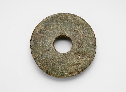 Disk (<em>bi</em> 璧)