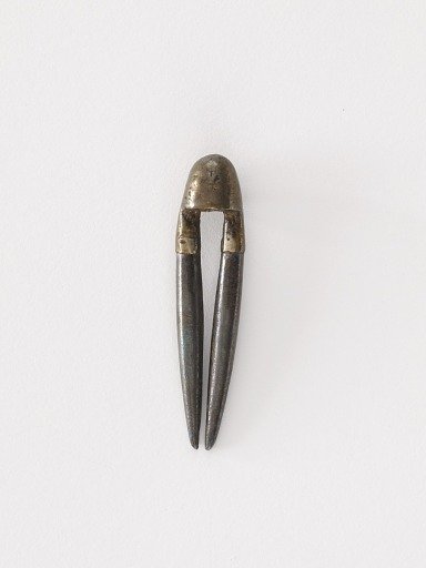Topknot pin