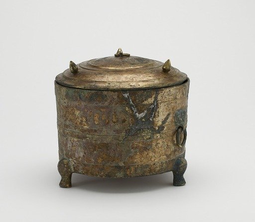 Box with lid (<em>lian</em>)