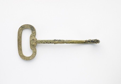 Hinged garment hook with dragon