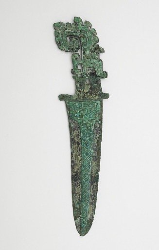 Dagger-axe (<em>ge</em>) with dragons