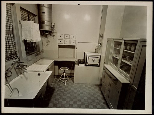 Kitchen and bathroom in one room