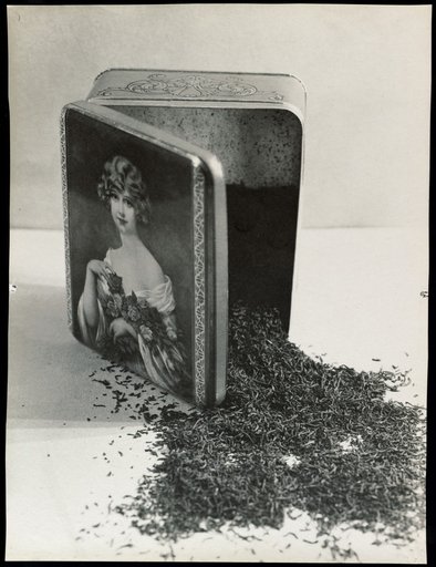 Decorative tea caddy