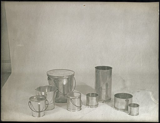 Kettles and tins