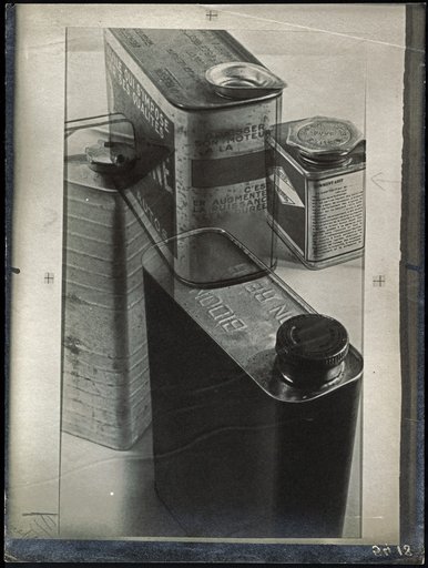 Motor oil cans