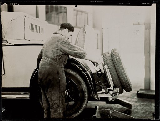 Service Man Pouring "Mixazur" Engine Oil into Rear Filler Neck of Automobile, Advertisement for "Desmarais"