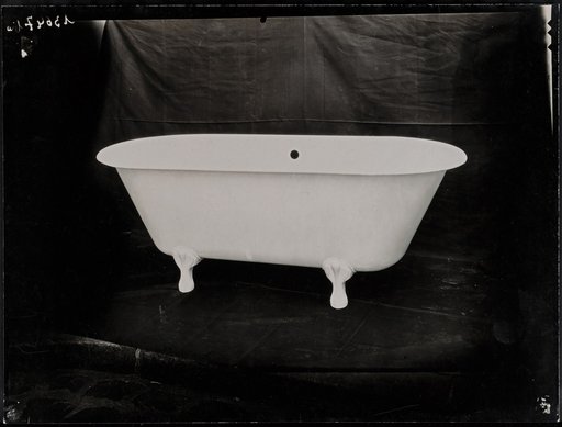 Metal Bathtub, Advertisement for "Baignoire Crystal"