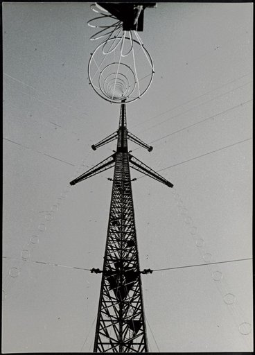 Metal mast (exhibition)
