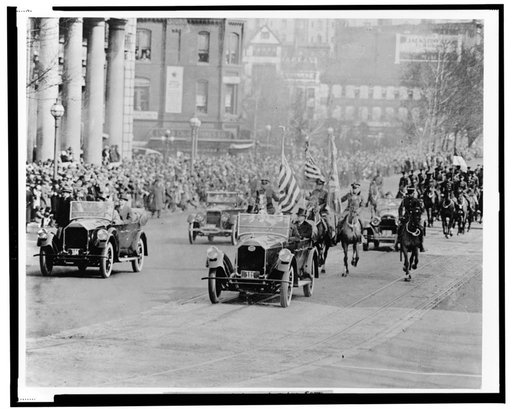 President Coolidge returning form [sic] the Capitol