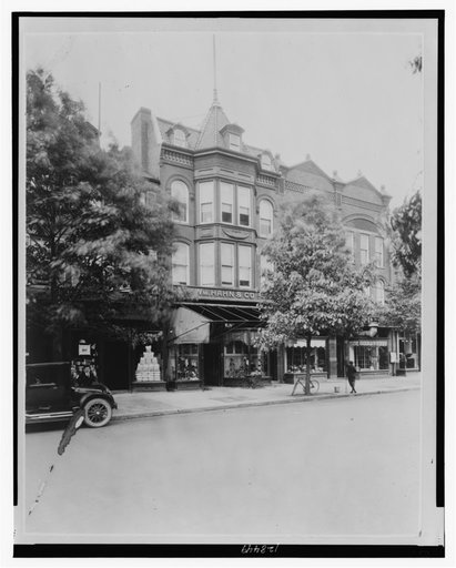 Wm. Hahn & Co., shoes, 233 Pennsylvania Ave. S.E., Washington, D.C.