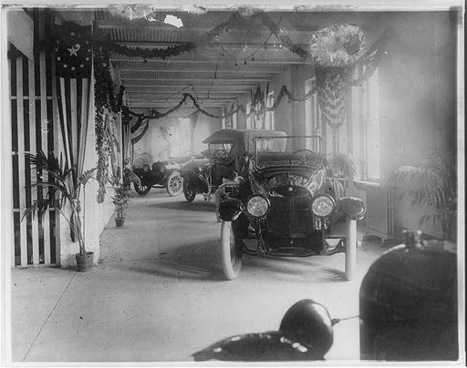 Exhibits at the Washington, D.C. auto show, March 3-10, 1917