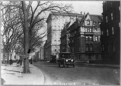 Highest priced apartment house on Fifth Ave.; house to right is Brokaw residence