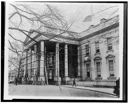 White House receiving its annual bath