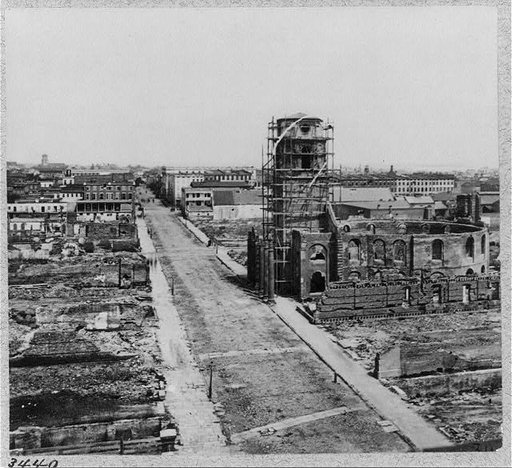 Bird's-eye view of Circular Church, amid ruins of Charleston, S.C.
