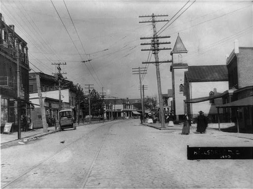 D.C., Washington. Streets. Nichols Avenue