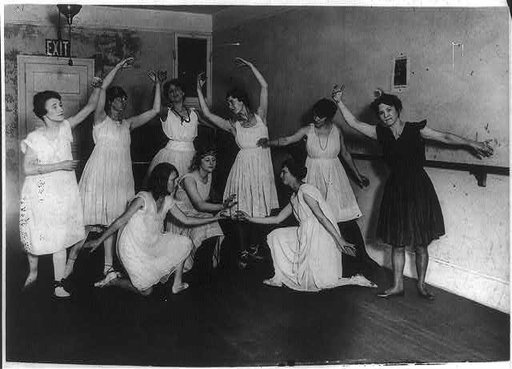 Ballet rehearsals, New York City, ca. 1916: Washington Square Players at Comedy Theatre, 41st St. near 6th Ave.