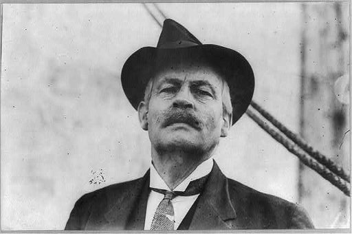 Walter Wellman, 1858-1934, head-and-shoulders portrait, facing left