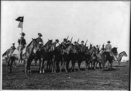Fort Sam Houston, Tex., 1911-1912: squad of cavalry, Co. M, 11th Regiment; lining up