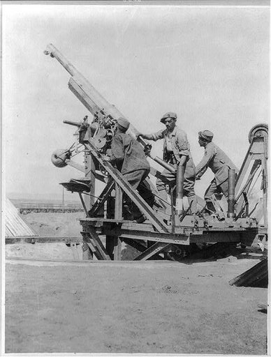 French A/A gun crew in action on Salonika front