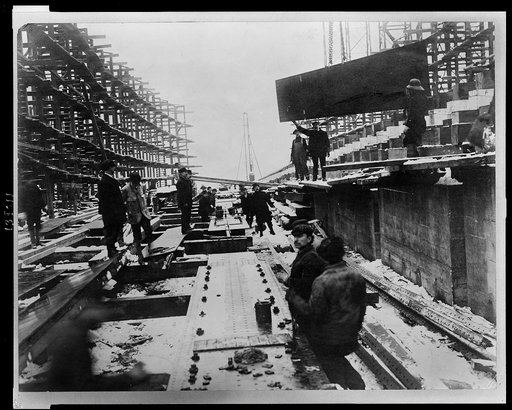 Laying the keel of the North Dakota at Fore River Yards, first of the Amer. dreadnoughts - 20,000 tons