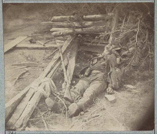 Dead Confederate soldier