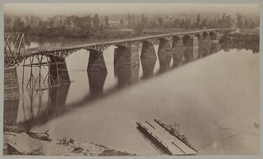 Army bridge across the Tennessee River at Chattanooga, L8121