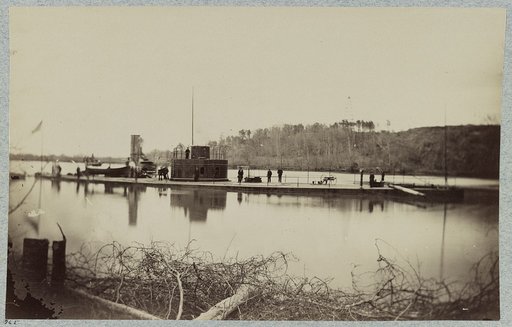 Monitor "Lehigh" in Trent's Reach, James River, Va., just below Confederate Battery at Howlett House