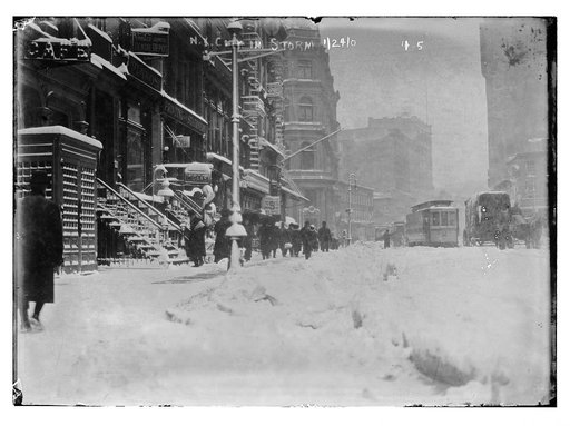 N. Y. City in snow storm