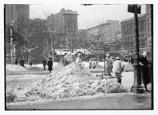Cleaning snow from N.Y. streets