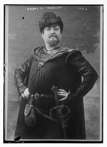 Delmas as "Mephisto"