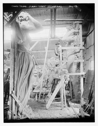 Coney Isl: making "Staff" decorations