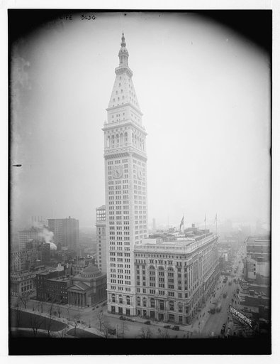Met. Life Bldg.