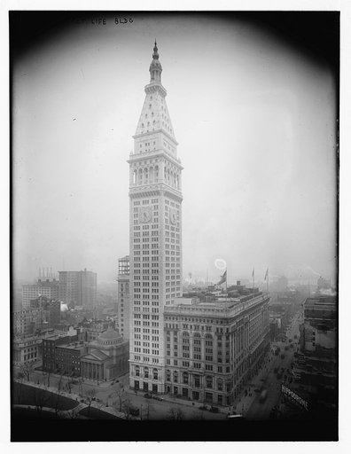 Met. Life Bldg.