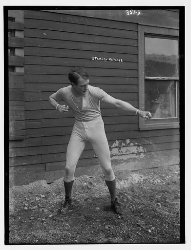 Stanley Ketchel in boxing pose