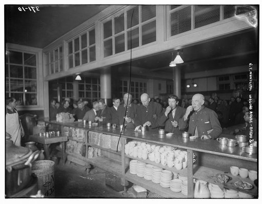 N.Y. Municipal Lodging House: Bread & coffee
