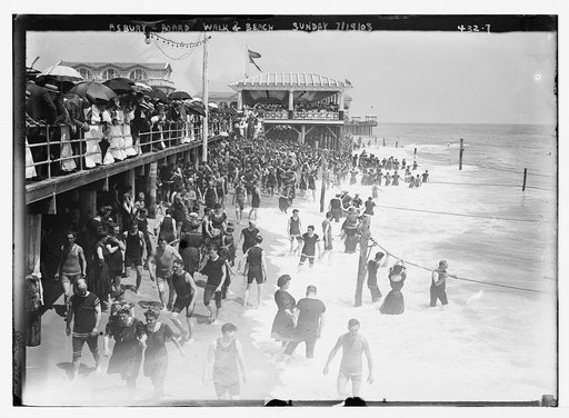 Asbury Park - Board walk & beach, Sunday