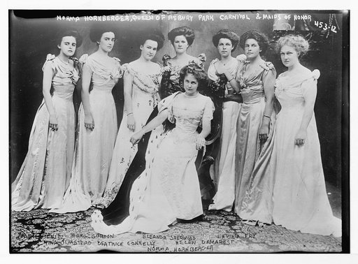 Norma Hornberger, Queen of Asbury Park Carnival & maids of honor, Marg. Gordon, Eleanor Sherwood, Lavinia Fry, Nina Olmstead, Beatrice Connelly, Helen Demarest, Norma Hornberger