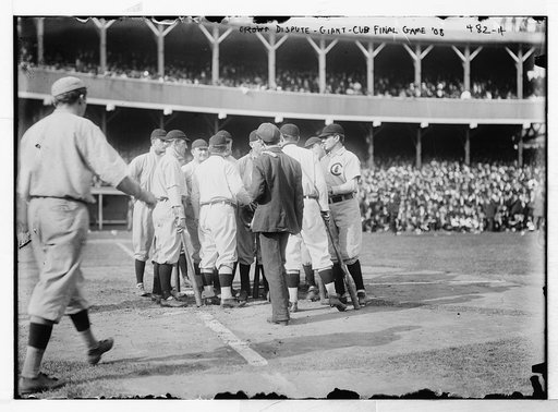 Dispute on field;  Cubs at Giants, Polo Grounds- final game (baseball)