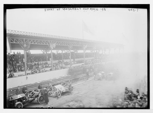 Start of Vanderbilt Cup Race '08