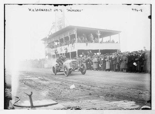 W.K. Vanderbilt, Jr.'s "Mercedes" [Vanderbilt Cup Auto Race
